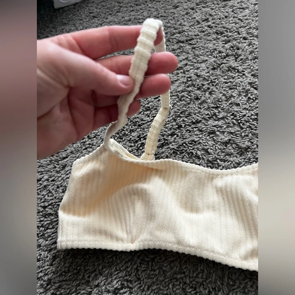 TJ SWIM Cream Ribbed Bikini Top - Picture 2 of 5